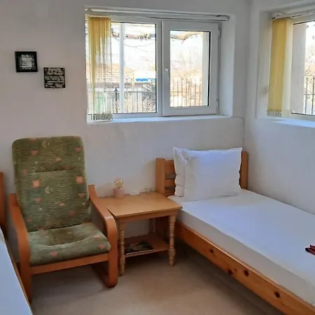 بيت ضيافة за гости 