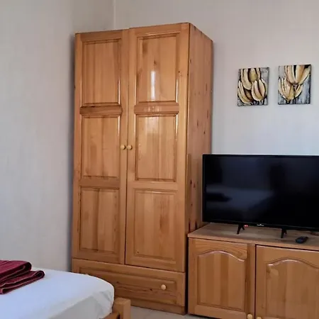 за гости 